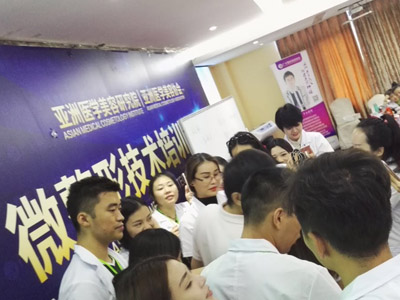 广州微整形培训学员实操课图片